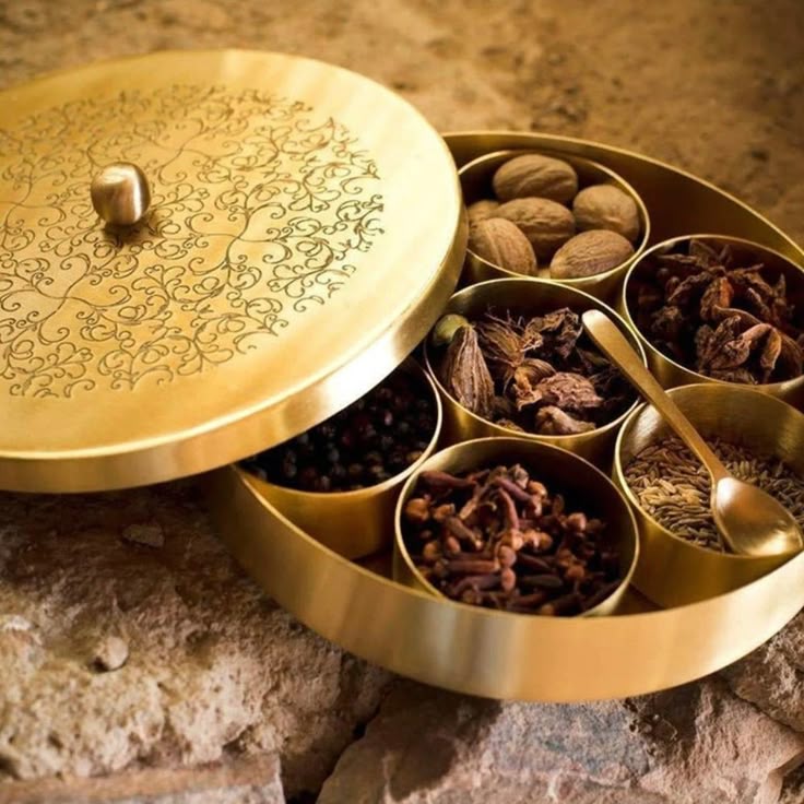 Idukki Spice Box - From the mist of Idukki's hills